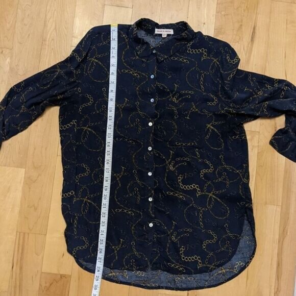 GRAND & GREENE chain print Navy blouse button down shirt adjustable sleeves L @P - Picture 9 of 14